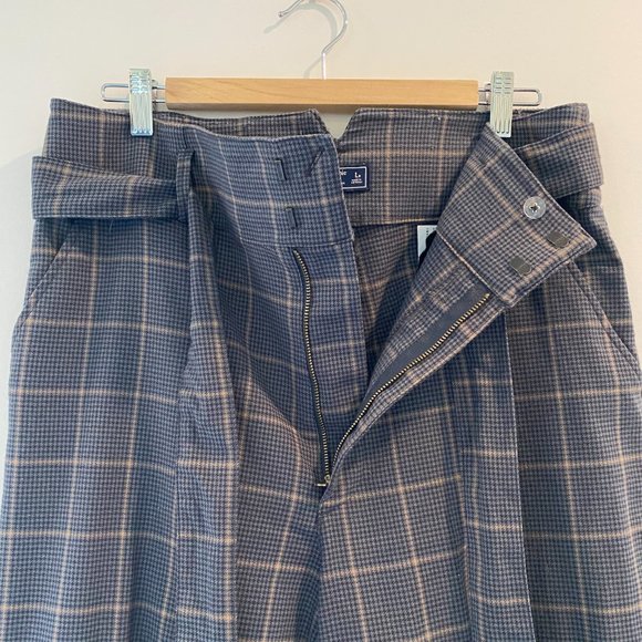 Paperbag waist cigarette pant - Picture 3 of 7